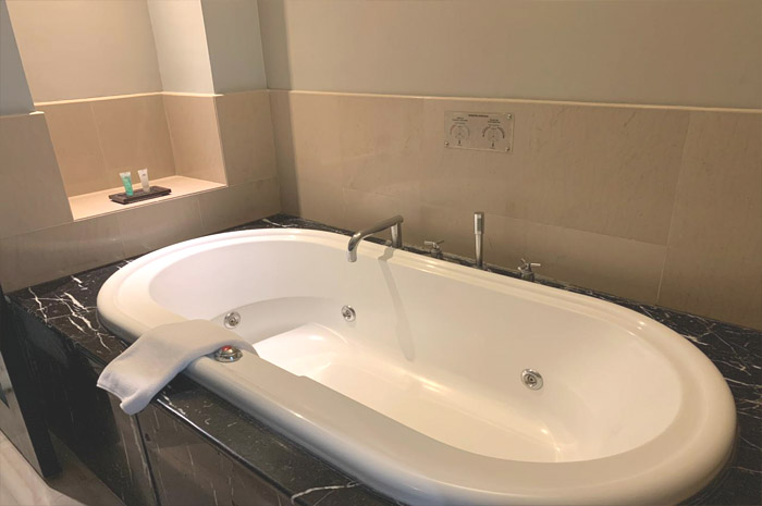 Signature Room